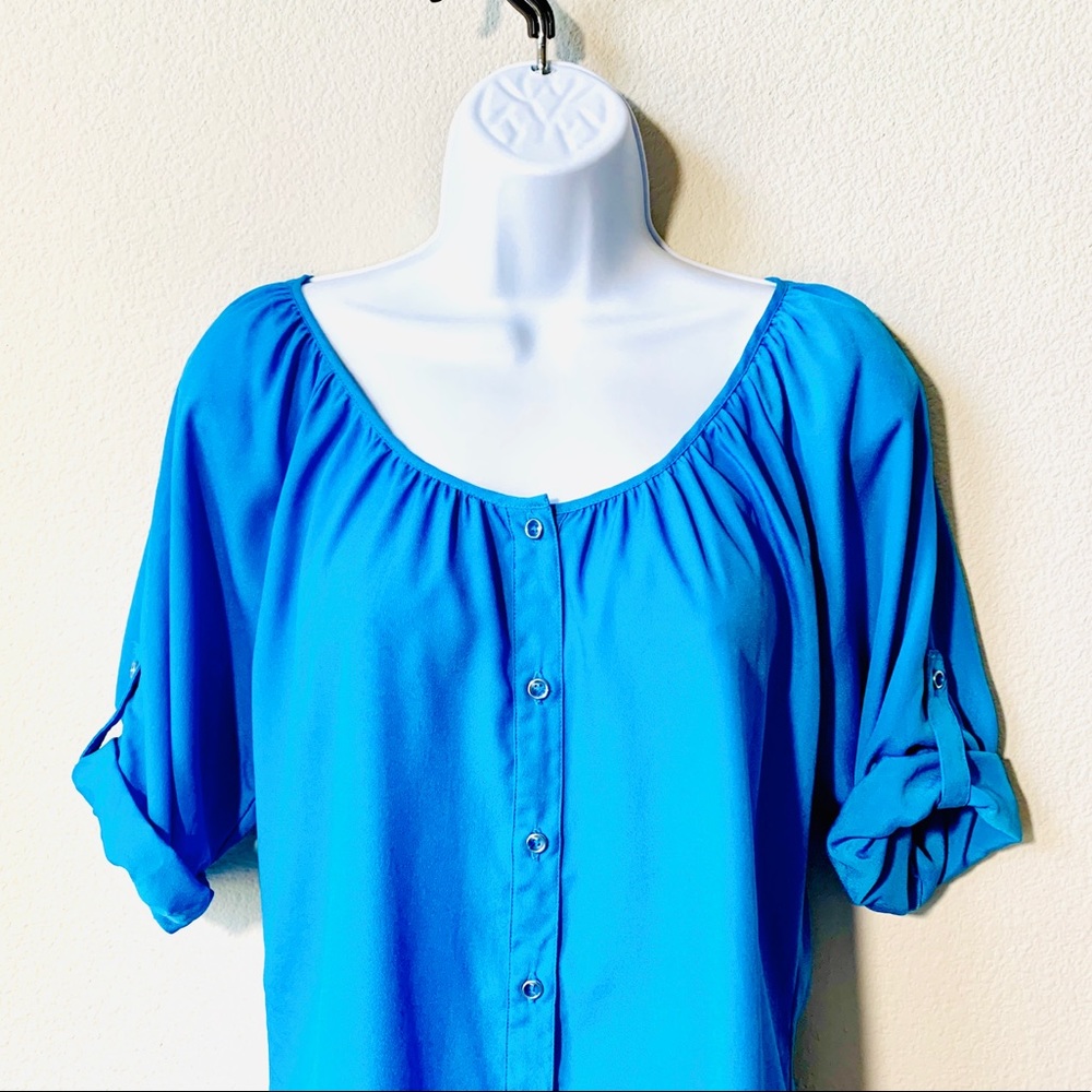 Express Button Down Top With Convertible Sleeves - image 4